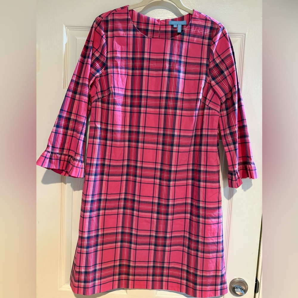 Draper James Pink Plaid shift dress ruffle sleeve with pockets size small.